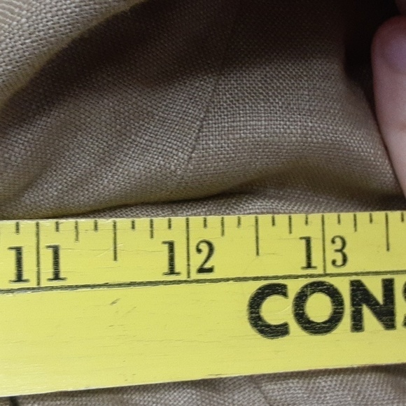 Brook Brother Linen Pleated Front Pocket Tan Shorts - Picture 5 of 11